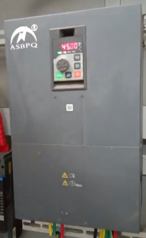 黄金加工厂排风机变频器.png